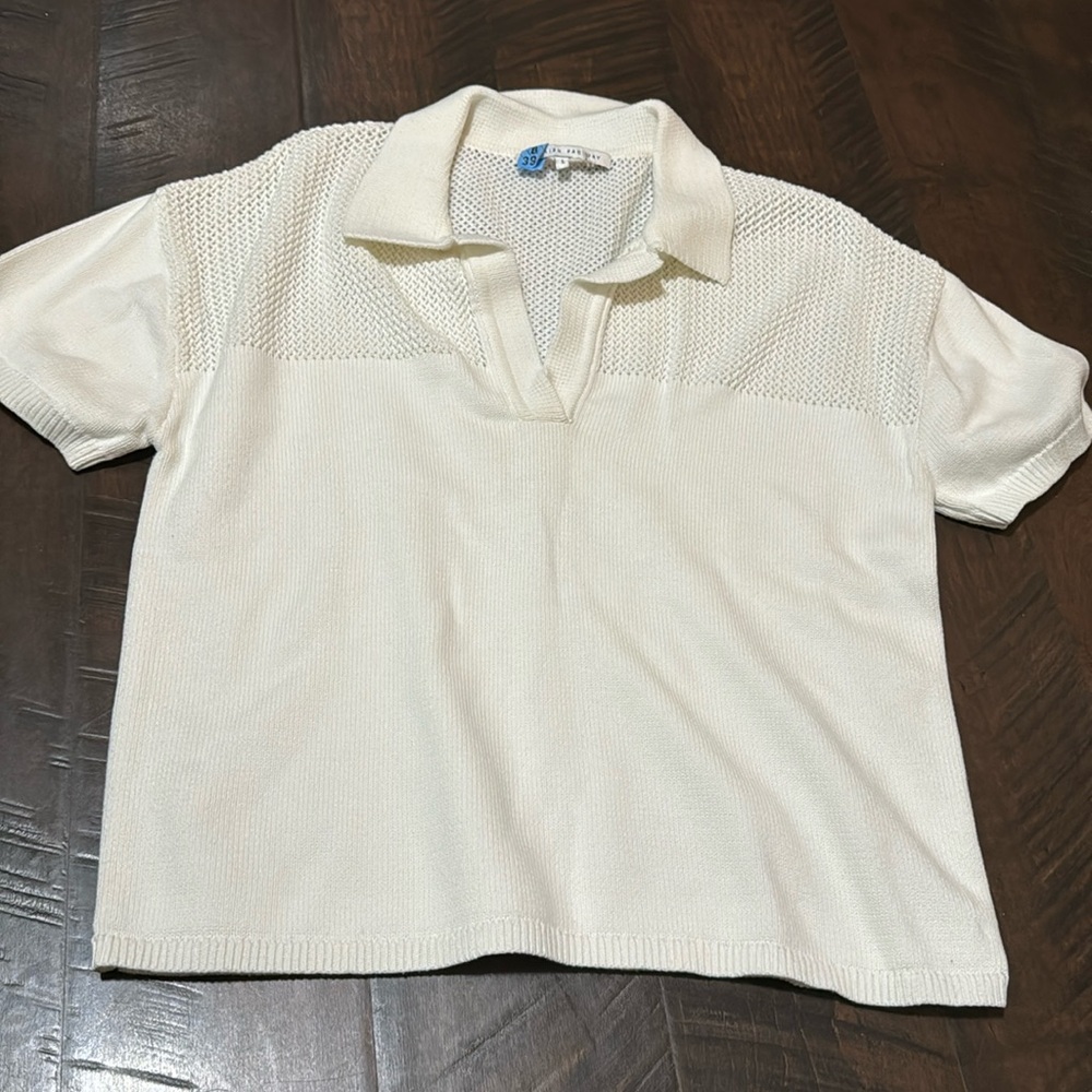 Men’s Collar Short Sleeved Shirt
